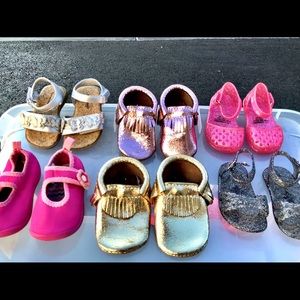 6 PAIR LITTLE GIRLS SIZE 6-12M/3